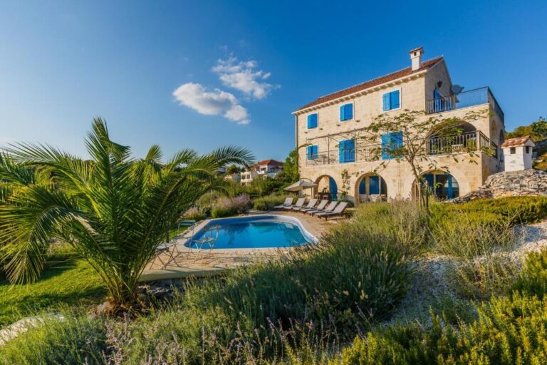 Villa Amarina*****