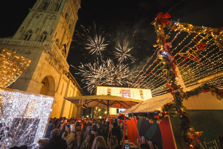Winter Advent in Trogir exceeded all expectations: The city shone like never before
